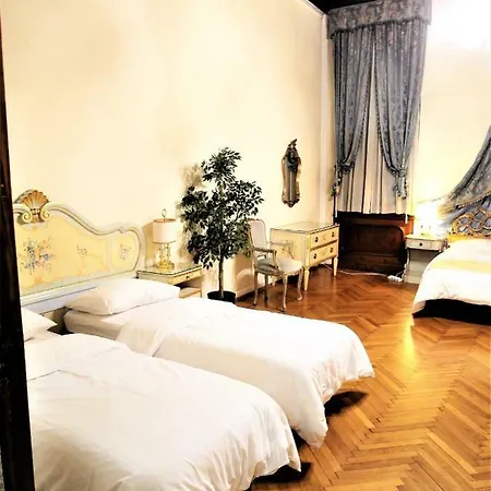 Guest house Noble Palace Grand Canal *