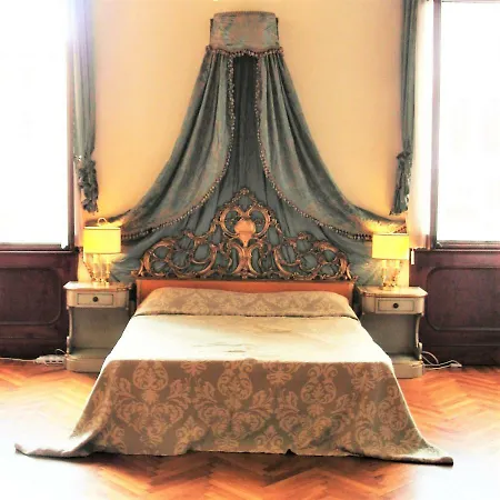 Noble Palace Grand Canal Pensión Venecia